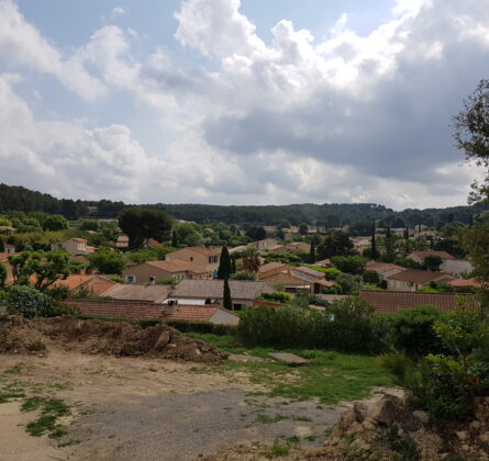 Magnifique Terrain avec grande Surface - constrcuteur de maison - Villas la Provençale