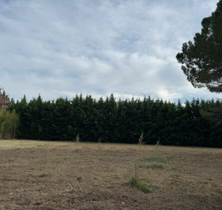 Magnifique Terrain avec grande Surface - constrcuteur de maison - Villas la Provençale