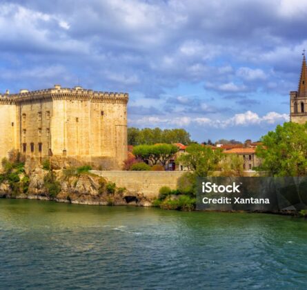 Maison neuve à Tarascon - constrcuteur de maison - Villas la Provençale