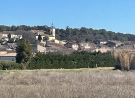 Terrain à Villelaure