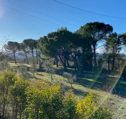 Vue imprenable & emplacement privilégié – Terrain constructible à Cadenet - constrcuteur de maison - Villas la Provençale