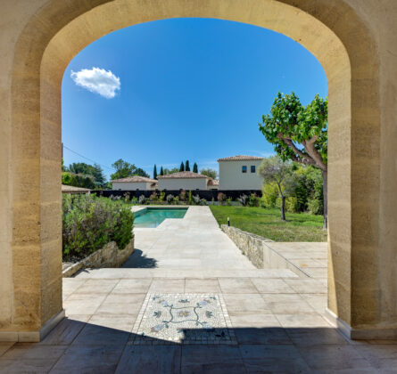 Le charme d’une bastide provençale - constrcuteur de maison - Villas la Provençale