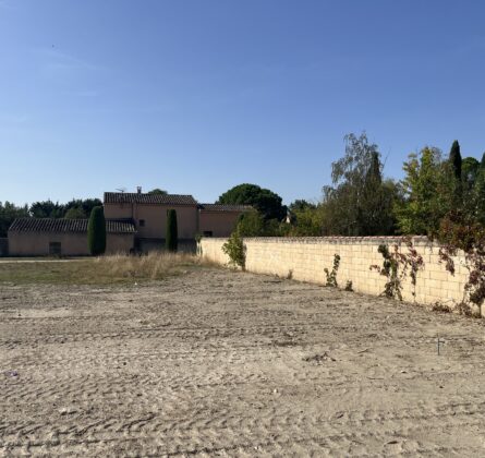 À vendre – Terrain 377m² à Maillane avec projet de maison de plain-pied provençale - constrcuteur de maison - Villas la Provençale