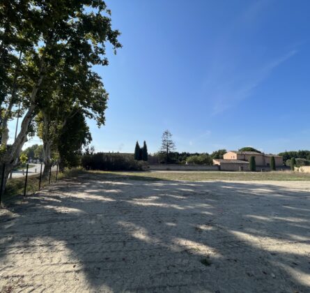 À vendre – Terrain 377m² à Maillane avec projet de maison de plain-pied provençale - constrcuteur de maison - Villas la Provençale