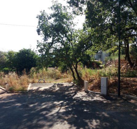 dernier terrain a bâtir sur la commune de la BOUILLADISSE - constrcuteur de maison - Villas la Provençale
