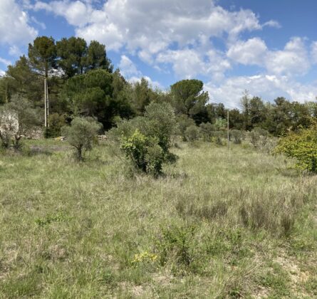 dernier terrain a bâtir sur la commune de la BOUILLADISSE - constrcuteur de maison - Villas la Provençale