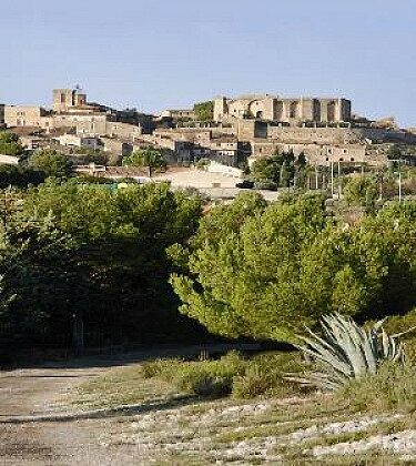 Nouveau sur Lançon-Provence ! Terrain de 600 m² hors lotissement avec belle emprise au sol - constrcuteur de maison - Villas la Provençale