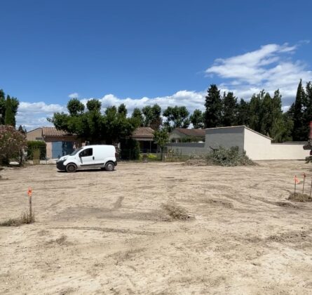 Terrain viabilisé à Maillane – Idéal pour une retraite en Provence - constrcuteur de maison - Villas la Provençale