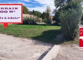 TERRAIN + VILLA D’ARCHITECTE  « AUX PORTES D’AIX EN PROVENCE »