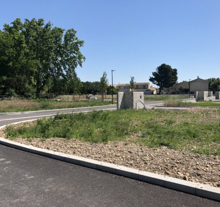 Rare ! Grande surface - constrcuteur de maison - Villas la Provençale