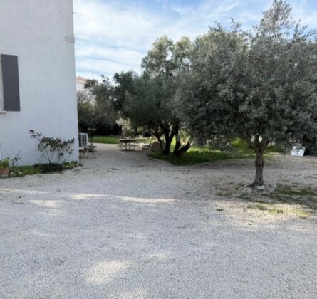 EXCEPTIONNEL A CHATEAUNEUF LES MARTIGUES QUARTIER LA MEDE - constrcuteur de maison - Villas la Provençale