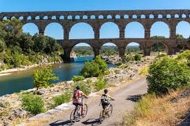 Maison neuve de 94 m² à étage proche centre ville de Vers Pont du Gard - constrcuteur de maison - Villas la Provençale
