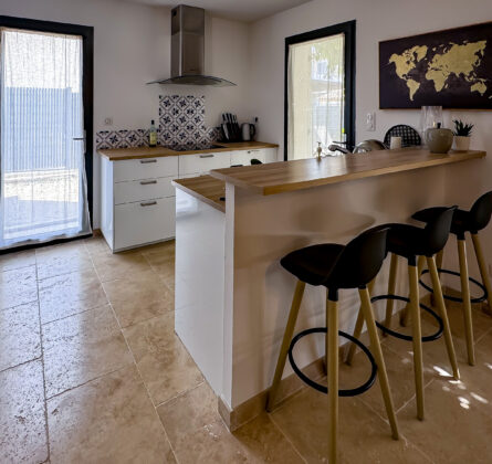 TERRAIN CONSTRUCTIBLE – PRIX ATTRACTIF – À SAISIR RAPIDEMENT - constrcuteur de maison - Villas la Provençale