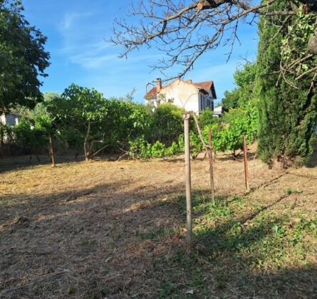 Exceptionnel !!!! Superbe terrain plat - constrcuteur de maison - Villas la Provençale