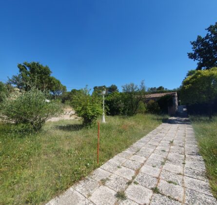 MAGNIFIQUE TERRAIN – FUVEAU - constrcuteur de maison - Villas la Provençale