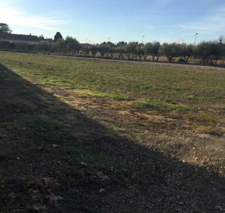 TERRAIN CONSTRUCTIBLE BEDARRIDES - constrcuteur de maison - Villas la Provençale
