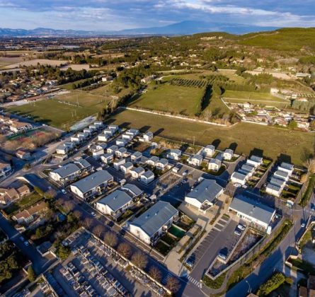 TRES BEAU  TERRAIN 437 M2 - constrcuteur de maison - Villas la Provençale