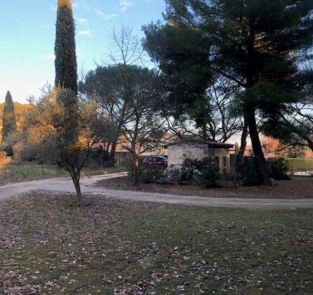 Terrain Pertuis - constrcuteur de maison - Villas la Provençale
