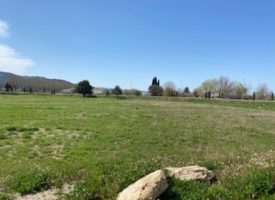 Peyrolles terrain 350M² avec Maison RE2020 90M²