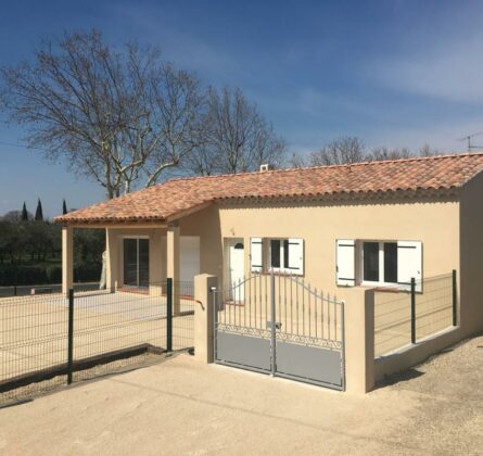 SPECIAL INVESTISSEUR SUPERBE MAISON A LAMBESC - constrcuteur de maison - Villas la Provençale