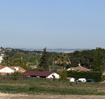 SUPERBE TERRAIN ENTRESSEN - constrcuteur de maison - Villas la Provençale