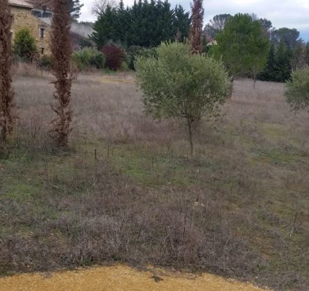 terrain à bâtir secteur résidentiel - constrcuteur de maison - Villas la Provençale