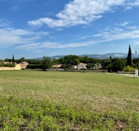 Imaginez votre maison parfaitement adaptée sur un terrain de 300 m² au pied du Luberon - constrcuteur de maison - Villas la Provençale