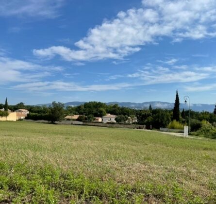 Imaginez votre maison parfaitement adaptée sur un terrain de 300 m² au pied du Luberon - constrcuteur de maison - Villas la Provençale