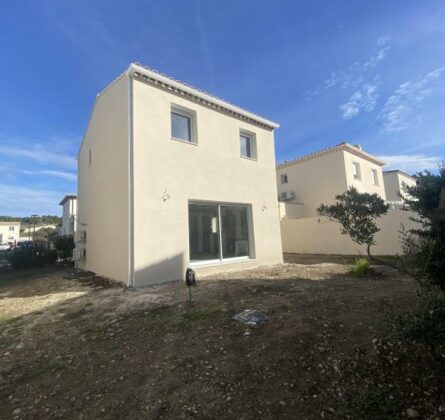 Maison 94M² Le Pontet ( TVA5.5 + PTZ ) DERNIERE OPPORTUNITE ! - constrcuteur de maison - Villas la Provençale