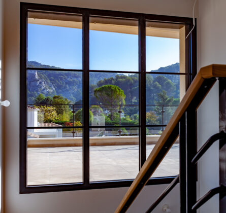 Maison contemporaine sur les hauteurs de Roquevaire - constrcuteur de maison - Villas la Provençale