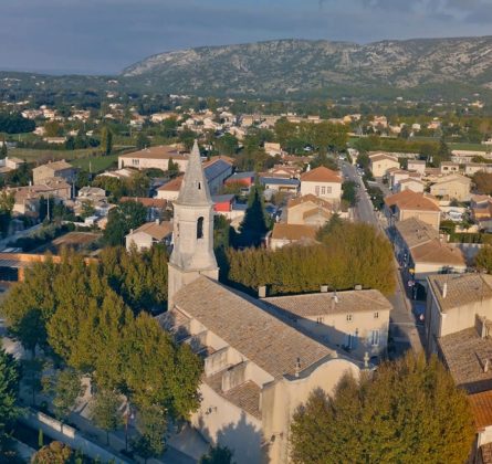 SUPERBE TERRAIN PLAT CHEVAL BLANC - constrcuteur de maison - Villas la Provençale