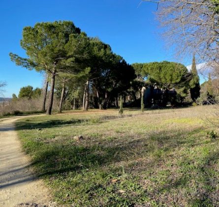 Cadenet Belle parcelle de terrain de 800M² - constrcuteur de maison - Villas la Provençale
