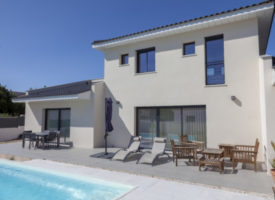 SUPERBE MAISON +GARAGE A ENTRESSEN
