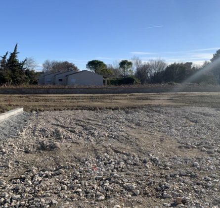 Terrain Constructible proche centre commercial - constrcuteur de maison - Villas la Provençale