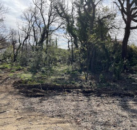 Terrain constructible Rochefort du Gard - constrcuteur de maison - Villas la Provençale