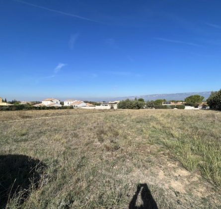 Terrain à bâtir Charleval - constrcuteur de maison - Villas la Provençale