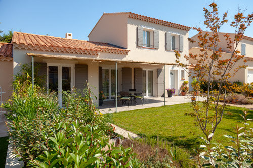 UNIQUE EN PROVENCE