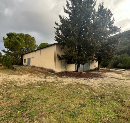 Terrain à vendre proche plateau des Angles - constrcuteur de maison - Villas la Provençale