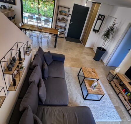 RARE A LA VENTE : Maison SPACIEUSE et LUMINEUSE – - constrcuteur de maison - Villas la Provençale