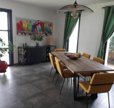 Au pied du Luberon et à 5 mn du centre ville de Mouriès - constrcuteur de maison - Villas la Provençale