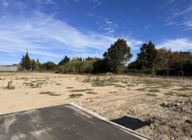 Terrain de 380m² à Arles