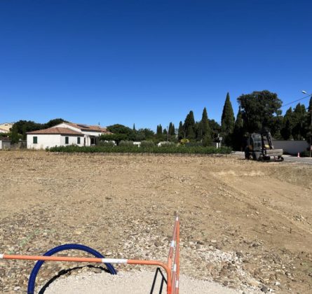 Terrain Constructible Estezargues - constrcuteur de maison - Villas la Provençale
