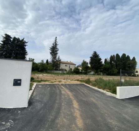 TERRAIN A BATIR RAPHELE LES ARLES - constrcuteur de maison - Villas la Provençale