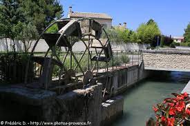 SUPERBE TERRAIN PLAT CALME CHEVAL BLANC - constrcuteur de maison - Villas la Provençale