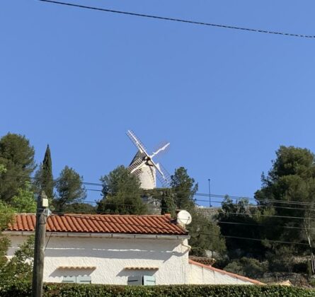 Rare, avec vue, au calme et proche de tout - constrcuteur de maison - Villas la Provençale