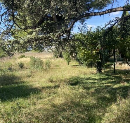 terrains constructible sur BANDOL – Quartier Escourche - constrcuteur de maison - Villas la Provençale