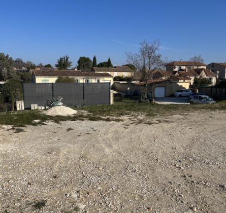 Terrain constructible Sauveterre - constrcuteur de maison - Villas la Provençale