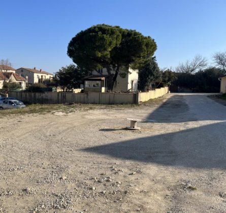 Terrain constructible Sauveterre - constrcuteur de maison - Villas la Provençale
