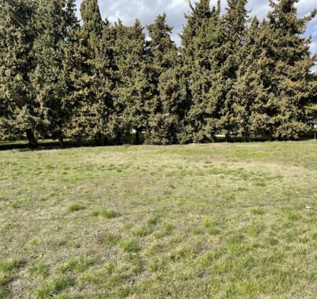 SORGUES 84700- terrain  400m² - constrcuteur de maison - Villas la Provençale