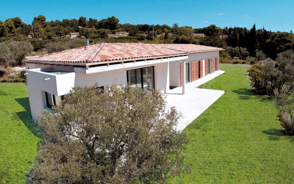 Une villa contemporaine aux lignes affirmées